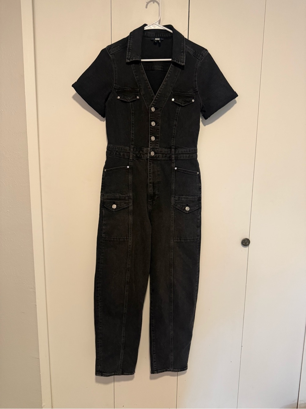 Paige Alexis Barrel Cargo Denim Jumpsuit- Black sz 6 - Picture 3 of 6